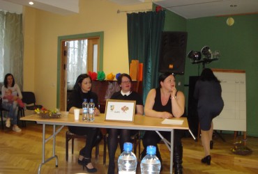 “Ar smaidu var visu”